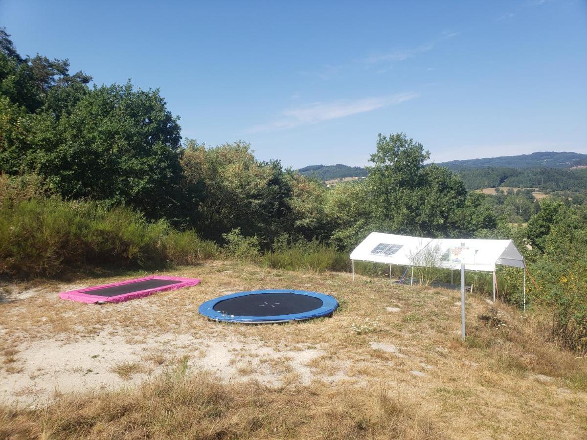 Camping La Vallee Verte Ambert Eksteriør bilde